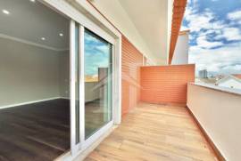 Apartamento Duplex T3 com Vista Mar em Cascais