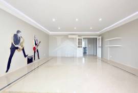 Apartamento Duplex T3 com Vista Mar em Cascais