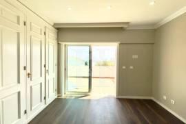 Apartamento Duplex T3 com Vista Mar em Cascais