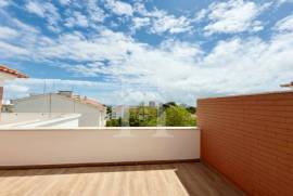 Apartamento Duplex T3 com Vista Mar em Cascais