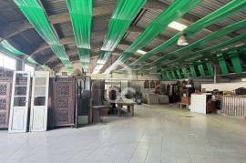 Warehouse with 1,000 m2 for RENT