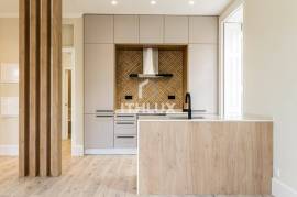 T2 in the final stages of refurbishment - Alcântara