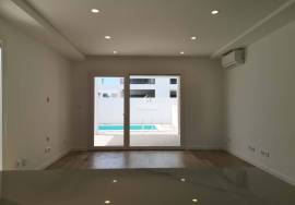 4 bedroom apartment in Quinta da Nora - Serra de Carnaxide