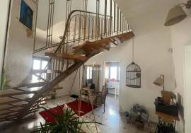Unique Opportunity - Exquisite Tavira Living: A Charming 4-Bedroom Villa in the Historic City