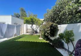 Unique Opportunity - Exquisite Tavira Living: A Charming 4-Bedroom Villa in the Historic City