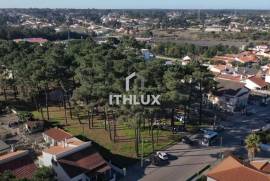 3 bedroom single storey house with garden and swimming pool in Quinta das Laranjeiras