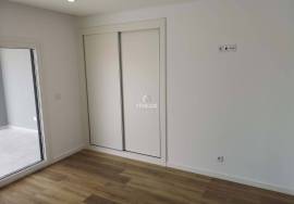 3 bedroom single storey house with garden and swimming pool in Quinta das Laranjeiras