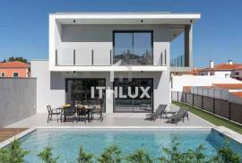 Rent - 3 bedroom villa furnished with garden and swimming pool