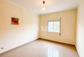3 bedroom apartment 500m from the beach in Quarteira