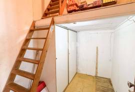 Renovation Opportunity in the Center of Loulé – Villa with Terrace and Annex
