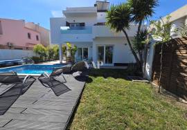 3+1 bedroom semi-detached house located in Vilamoura