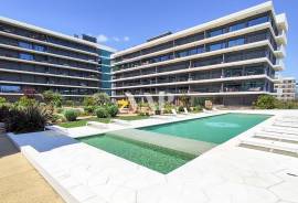 2 Bedroom Apartment with Private Rooftop and Ria Formosa View – Faro