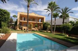 CHALET OR DETACHED HOUSE COBLANCA