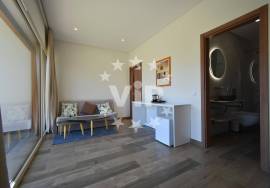 LOULÉ  - ALMANCIL - 5 BEDROOM  LUXURY DETACHED VILLA-  SWIMMING POOL - GARDENS