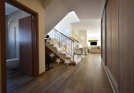 LOULÉ  - ALMANCIL - 5 BEDROOM  LUXURY DETACHED VILLA-  SWIMMING POOL - GARDENS