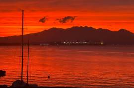 Luxury 2 Bed Condo For Sale in Subic Bay