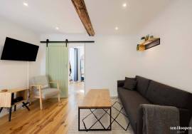 Centrally located 2 bedroom apartment in the Historic centre of Lagos