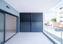New 3 bedroom apartments in Lagos with swimming pool, Lagos