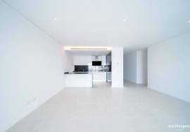 New 3 bedroom apartments in Lagos with swimming pool, Lagos