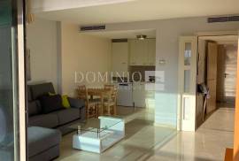 Flat with sea views, swimming pool and parking in Diagonal Mar Long Term Rental AVAILABLE FROM THE END OF MAY!