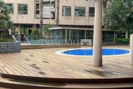 Flat with sea views, swimming pool and parking in Diagonal Mar Long Term Rental AVAILABLE FROM THE END OF MAY!