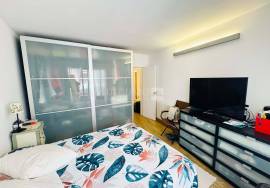 Flat with large private terrace and super bright