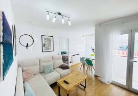 Flat with large private terrace and super bright