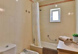 2 bedroom apartment in VILAMOURA condominium