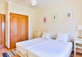 2 bedroom apartment in VILAMOURA condominium