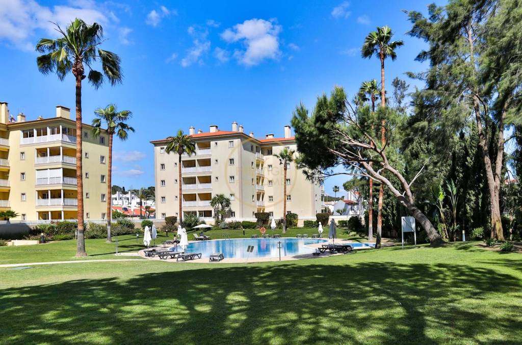 2 bedroom apartment in VILAMOURA condominium