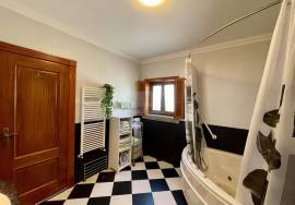 House with a total area of 1380 m2 in Santa Bárbara - Lourinhã