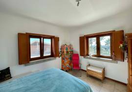 House with a total area of 1380 m2 in Santa Bárbara - Lourinhã