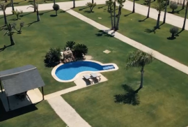 SALE of exclusive designer VILLA. Between Elche and Santa Pola.