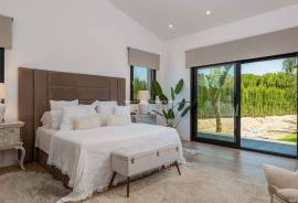 SALE of exclusive designer VILLA. Between Elche and Santa Pola.