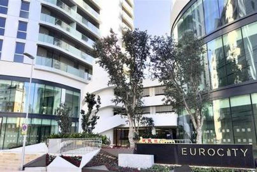 Stunning 1 bedroom apartment in EuroCity, Gibraltar