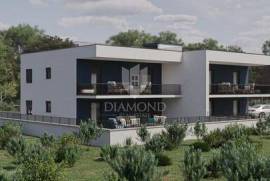 Novigrad, apartment with roof terrace and sea view!
