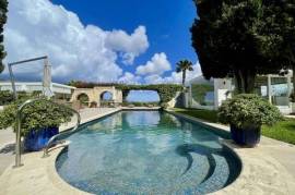 Country Estate with Equestrian Facilities
