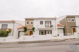 Casa / Villa T3 em Atouguia da Baleia de 189,00 m²