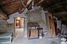 Magnificent Bourgeois House To Renovate With Over 500 M2 Of Living Space And A Front Terrace. Unique