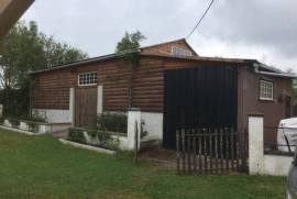 For Sale Pretty Country Residence at Luchapt - Vienne For Sale Pretty Country Residence at Luchapt - Vienne
