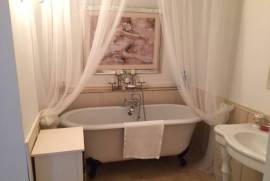 For Sale Pretty Country Residence at Luchapt - Vienne For Sale Pretty Country Residence at Luchapt - Vienne