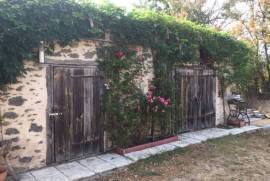 For Sale Pretty Country Residence at Luchapt - Vienne For Sale Pretty Country Residence at Luchapt - Vienne