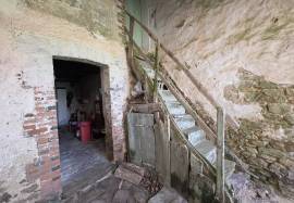 For Sale Renovation Project in Dompierre-Les-Eglises - 87