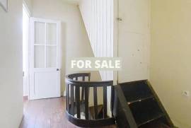Delightful Cottage Style Property in Pretty Village