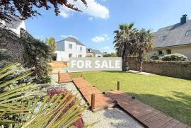 Coastal Detached House with Swimming Pool
