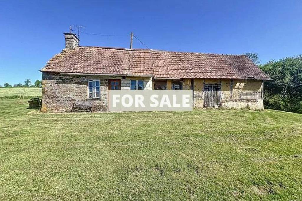 Detached Country House to Renovate