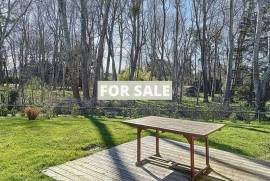 Stunning Contemporary House only 500m from the Beach