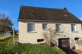 Detached House with Garden