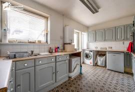 2 bedroom, Semi-detached bungalow for sale