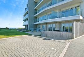 2 bedroom, Apartment for sale